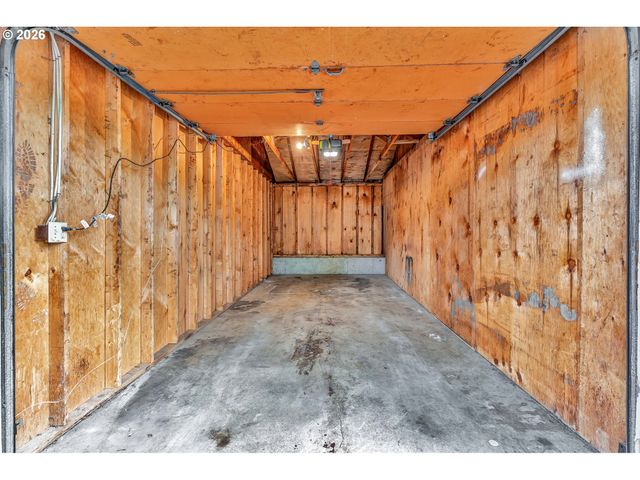 5160 Sw 180TH Ave 6, Beaverton, OR 97078