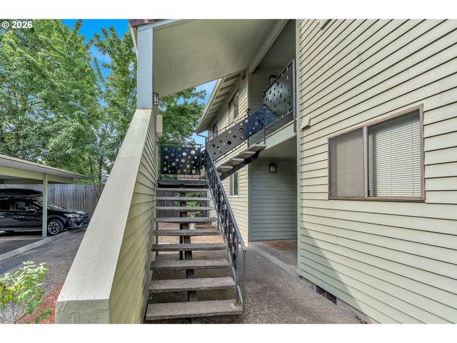 5160 Sw 180TH Ave 6, Beaverton, OR 97078