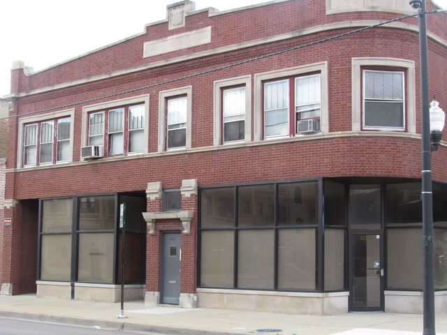 1825 E 79th Street, Chicago, IL 60649