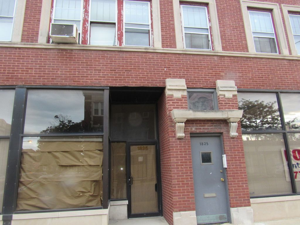 1825 E 79th Street, Chicago, IL 60649