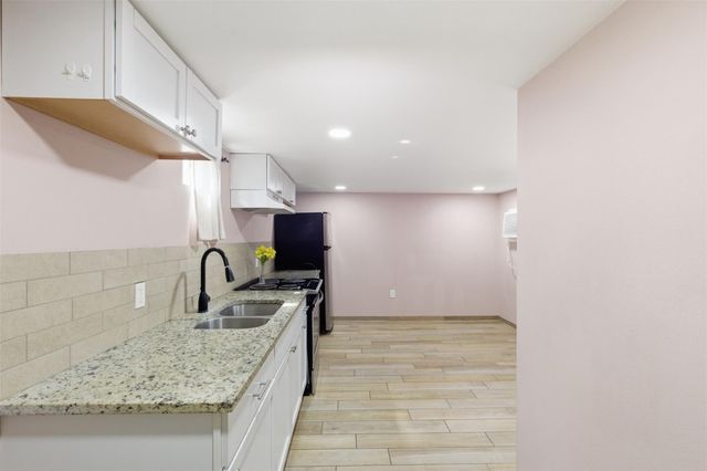2540 FM 20, Red Rock, TX 78662