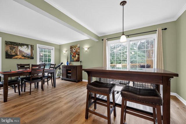 88 VILLAGE DR, Schwenksville, PA 19473