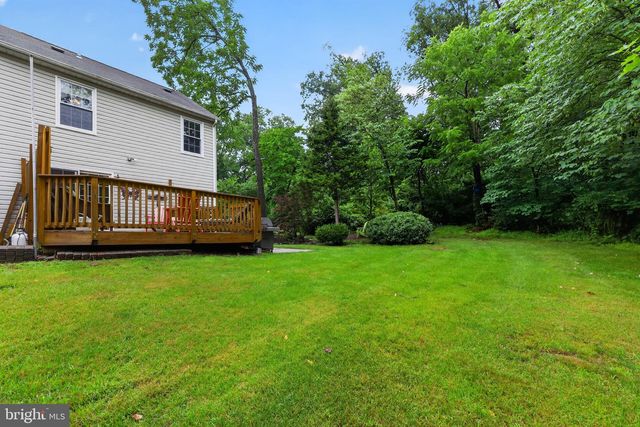 88 VILLAGE DR, Schwenksville, PA 19473