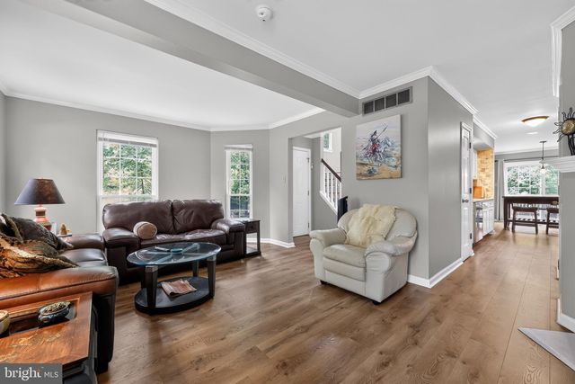 88 VILLAGE DR, Schwenksville, PA 19473
