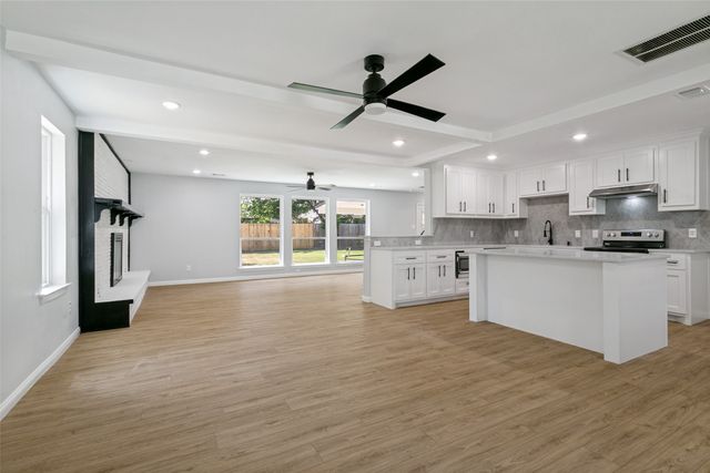 3525 Bangor Court E, Irving, TX 75062