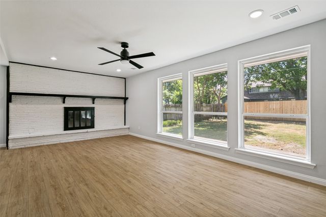 3525 Bangor Court E, Irving, TX 75062