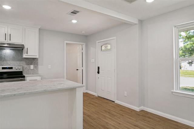 3525 Bangor Court E, Irving, TX 75062
