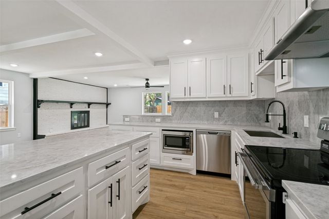 3525 Bangor Court E, Irving, TX 75062