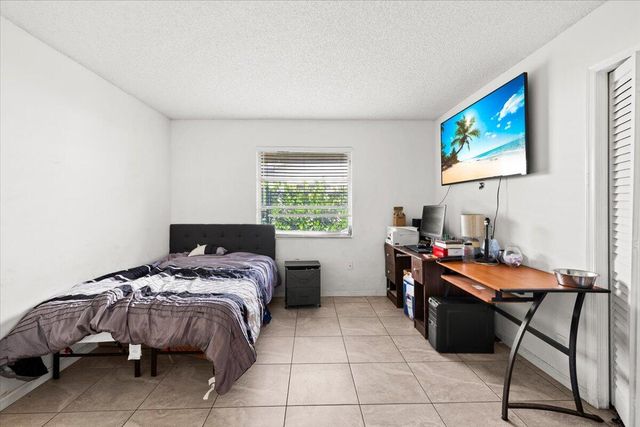 13482 Columbine Avenue, Wellington, FL 33414