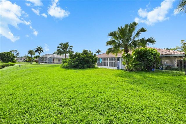 13482 Columbine Avenue, Wellington, FL 33414