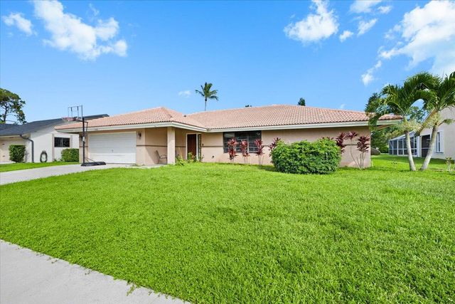 13482 Columbine Avenue, Wellington, FL 33414