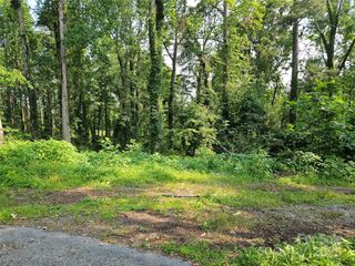 3826 Asheville Highway, Hendersonville, NC 28791