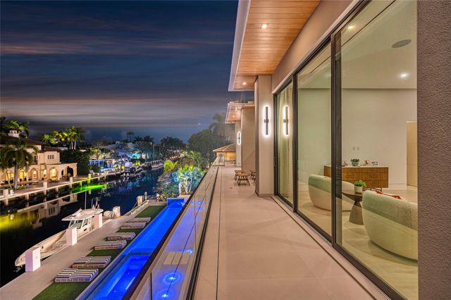 408 Coral Way, Fort Lauderdale, FL 33301