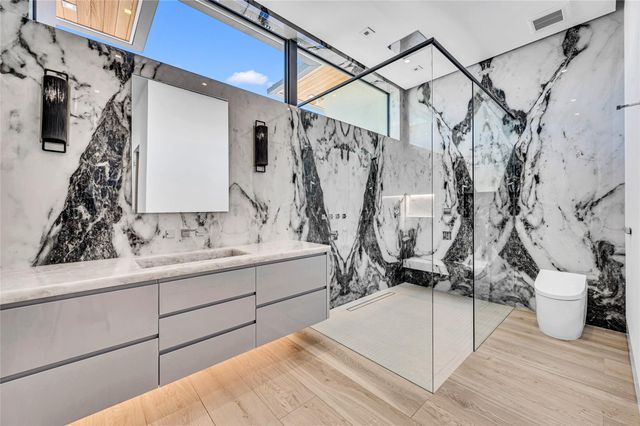 408 Coral Way, Fort Lauderdale, FL 33301