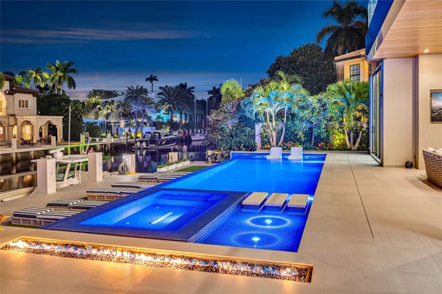 408 Coral Way, Fort Lauderdale, FL 33301