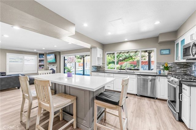 1013 Calle Carrillo, San Dimas, CA 91773