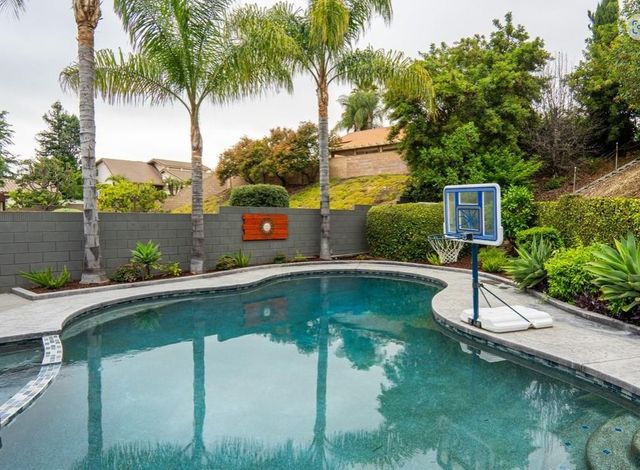 1013 Calle Carrillo, San Dimas, CA 91773