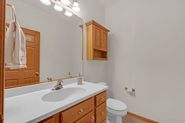 2506 Mustang Trail, Woodstock, IL 60098