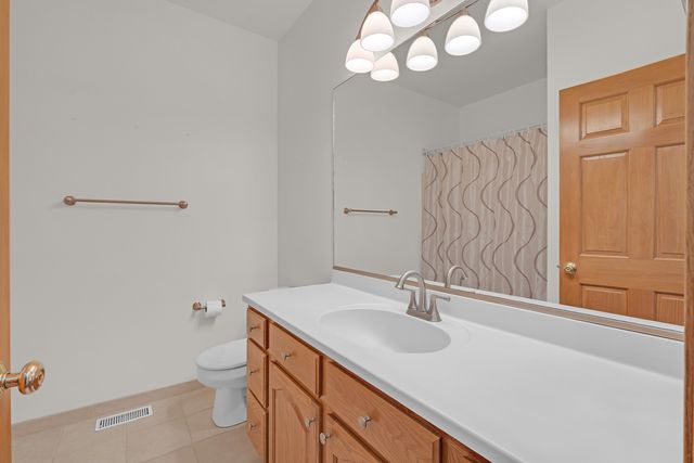 2506 Mustang Trail, Woodstock, IL 60098