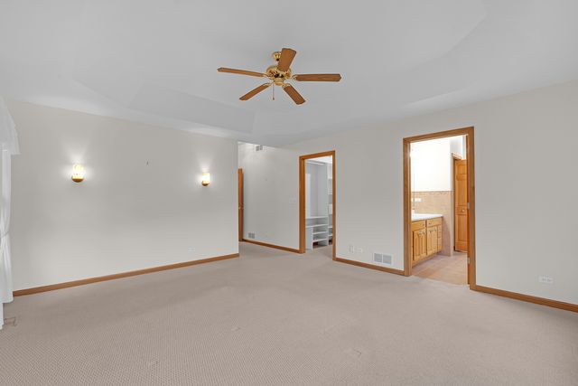 2506 Mustang Trail, Woodstock, IL 60098