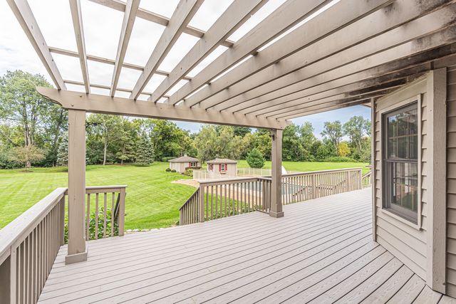 2506 Mustang Trail, Woodstock, IL 60098