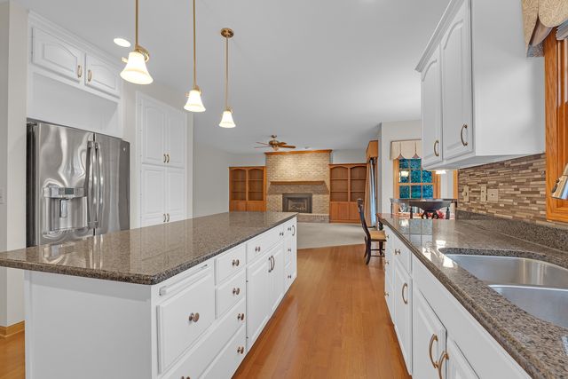 2506 Mustang Trail, Woodstock, IL 60098