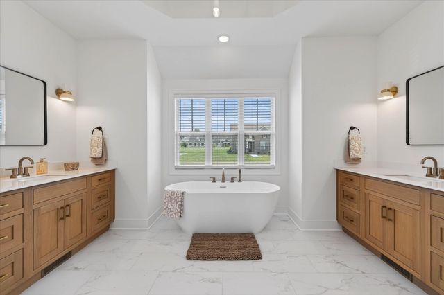 2030 Daniel Johnson Way, Clarksville, TN 37043
