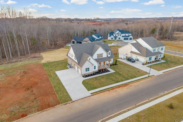2030 Daniel Johnson Way, Clarksville, TN 37043