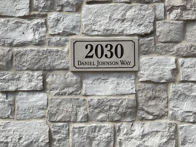 2030 Daniel Johnson Way, Clarksville, TN 37043