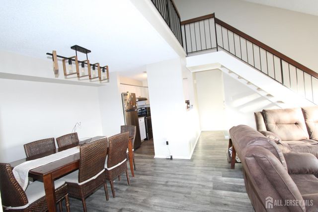 1016 Aspen Drive, Plainsboro, NJ 08536