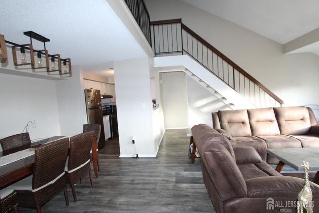 1016 Aspen Drive, Plainsboro, NJ 08536