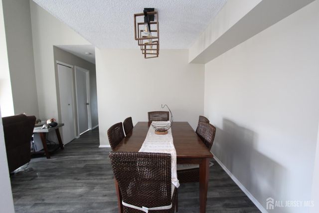 1016 Aspen Drive, Plainsboro, NJ 08536