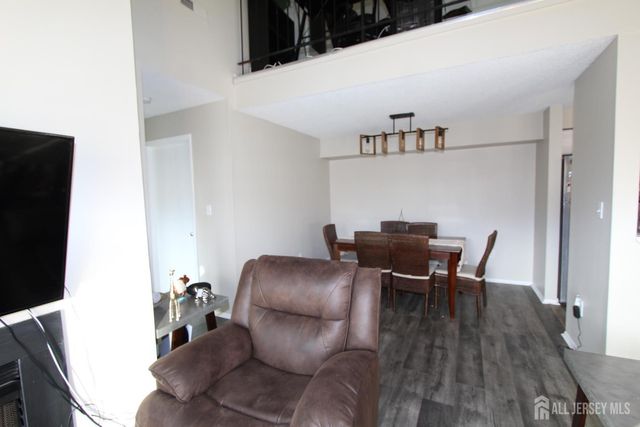 1016 Aspen Drive, Plainsboro, NJ 08536