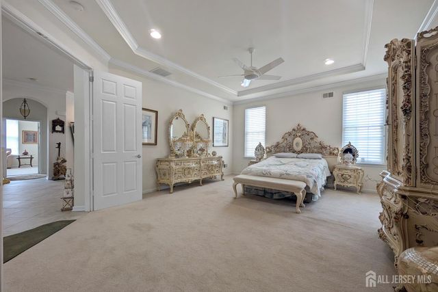 23 Crooked Stick Place, Monroe, NJ 08831