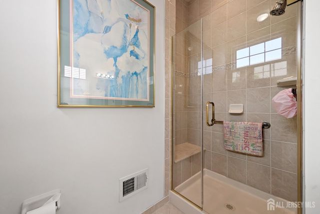 23 Crooked Stick Place, Monroe, NJ 08831