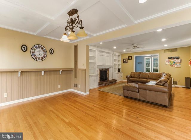 174 PITMAN DOWNER RD, Sewell, NJ 08080