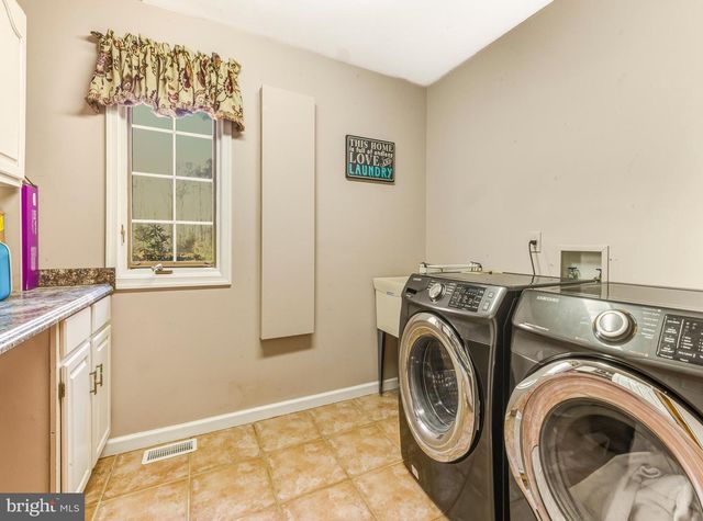 174 PITMAN DOWNER RD, Sewell, NJ 08080