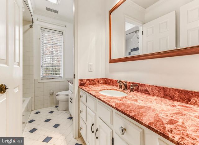 174 PITMAN DOWNER RD, Sewell, NJ 08080