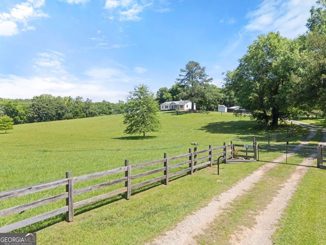2973 River Road, Elberton, GA 30635