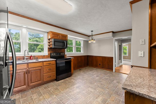 2973 River Road, Elberton, GA 30635