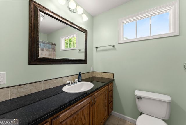 2973 River Road, Elberton, GA 30635
