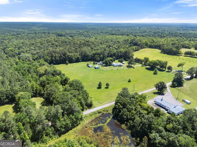 2973 River Road, Elberton, GA 30635