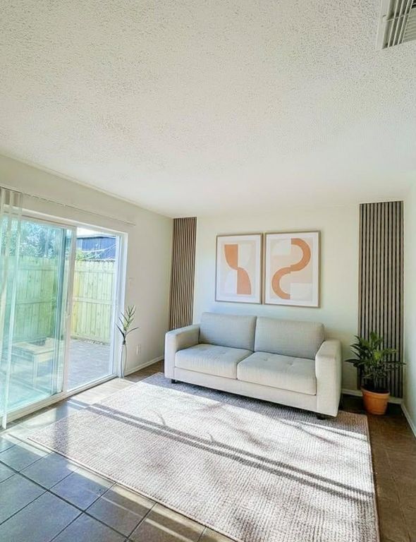 5810 Sweeney CIR D, Austin, TX 78723