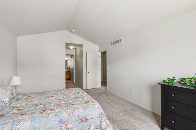4324 Hampton Ridge Boulevard, Howell, MI 48843