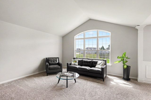 4324 Hampton Ridge Boulevard, Howell, MI 48843