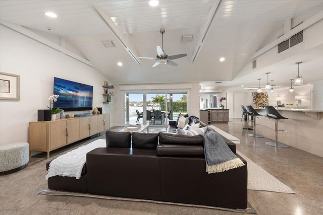 109 DRIFTWOOD LANE, Largo, FL 33770