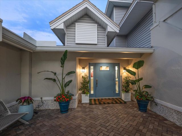 109 DRIFTWOOD LANE, Largo, FL 33770