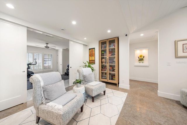 109 DRIFTWOOD LANE, Largo, FL 33770