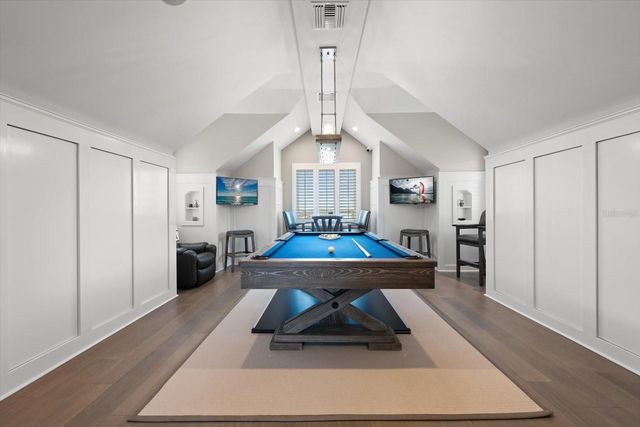 109 DRIFTWOOD LANE, Largo, FL 33770