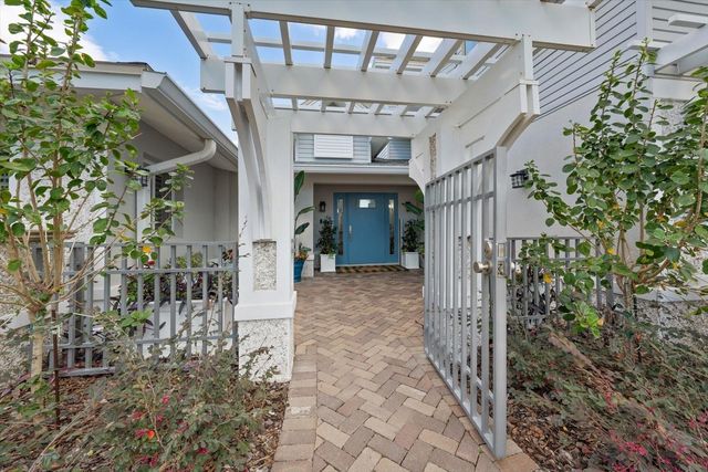 109 DRIFTWOOD LANE, Largo, FL 33770